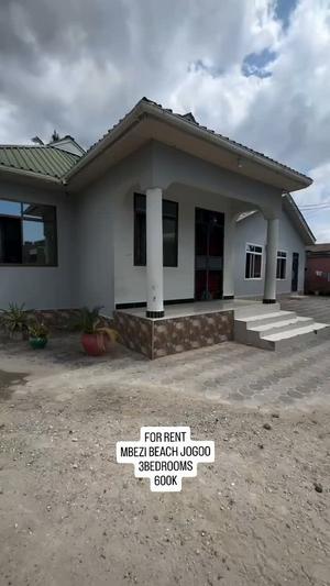 3 Bedrooms House for Rent in Mbezi Beach Jogoo, Dar Es Salaam