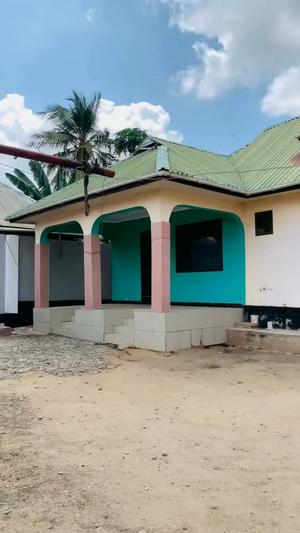 Nyumba ya vyumba vitatu inauzwa Mabwepande Mazense, Dar Es Salaam Nyumba ya vyumba vitatu inauzwa Mabwepande Mazense, Dar Es Salaam