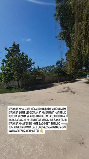 Kiwanja kinauzwa Kibada, Dar Es Salaam (1100 sqm) Kiwanja kinauzwa Kibada, Dar Es Salaam (1100 sqm)