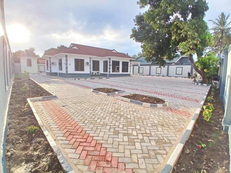 4 Bedrooms House for Rent in Tabata Kinyerezi Shule, Dar Es Salaam
