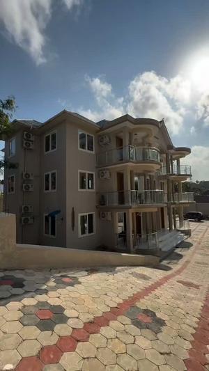 Apartment ya vyumba vitatu inapangishwa Salasala, Dar Es Salaam Apartment ya vyumba vitatu inapangishwa Salasala, Dar Es Salaam