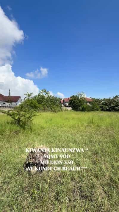 Kiwanja kinauzwa Kunduchi Beach, Dar Es Salaam (900 sqm)