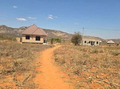 Kiwanja kinauzwa Ndwene Udom, Dodoma (455 sqm) Kiwanja kinauzwa Ndwene Udom, Dodoma (455 sqm)
