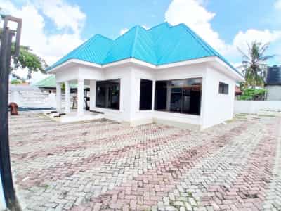 4 Bedrooms House for Rent in Tabata Kinyerezi Zabhika, Dar Es Salaam