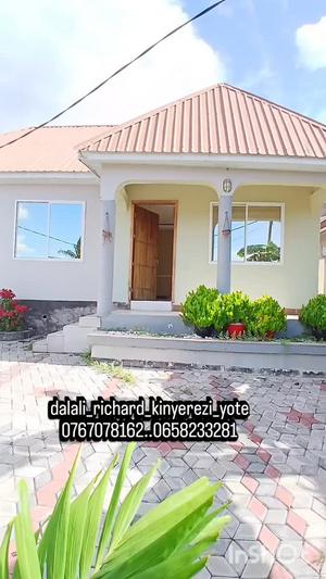 Nyumba ya vyumba vitatu inapangishwa Tabata Kinyerezi Mwisho, Dar Es Salaam Nyumba ya vyumba vitatu inapangishwa Tabata Kinyerezi Mwisho, Dar Es Salaam