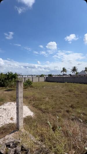 Residential/Commercial Plot for Sale in Kinyamwenye, Kibada, Dar Es Salaam (1075 sqm)