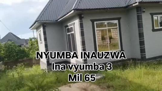 Nyumba ya vyumba vitatu inauzwa Kiluvya Madukani, Pwani (600 sqm)