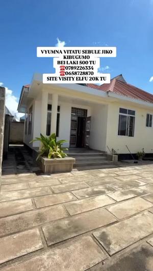Nyumba ya vyumba vitatu inapangishwa Kibugumo, Dar Es Salaam Nyumba ya vyumba vitatu inapangishwa Kibugumo, Dar Es Salaam