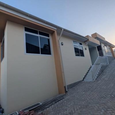 Nyumba/Apartment ya vyumba vitatu inapangishwa Kimara Suka, Dar Es Salaam Nyumba/Apartment ya vyumba vitatu inapangishwa Kimara Suka, Dar Es Salaam