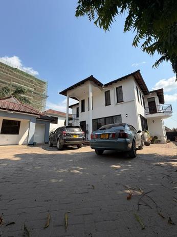 Nyumba ya vyumba 6 inapangishwa Masaki, Dar Es Salaam