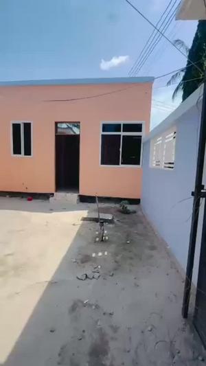 Nyumba ya chumba kimoja inapangishwa Kisiwani, Dar Es Salaam Nyumba ya chumba kimoja inapangishwa Kisiwani, Dar Es Salaam