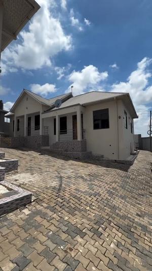Nyumba/Apartment ya vyumba viwili inapangishwa Salasala Pori Poa, Dar Es Salaam