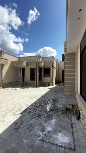 Nyumba ya vyumba viwili inapangishwa Kigamboni Kisiwani, Dar Es Salaam Nyumba ya vyumba viwili inapangishwa Kigamboni Kisiwani, Dar Es Salaam