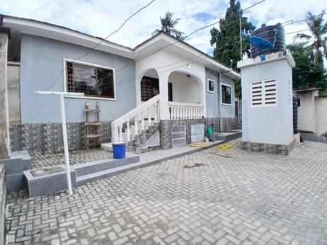 Nyumba ya vyumba vitatu inapangishwa Kimara Korogwe, Dar Es Salaam