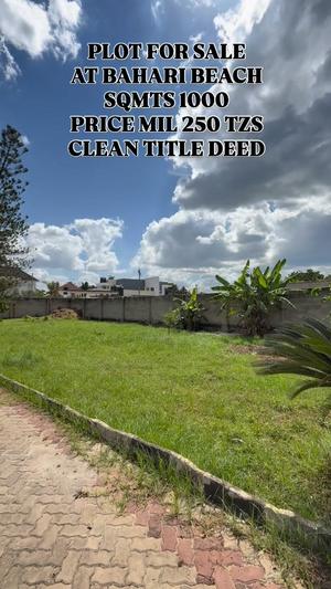 Plot for sale in Bahari Beach, Dar Es Salaam sqm 1000