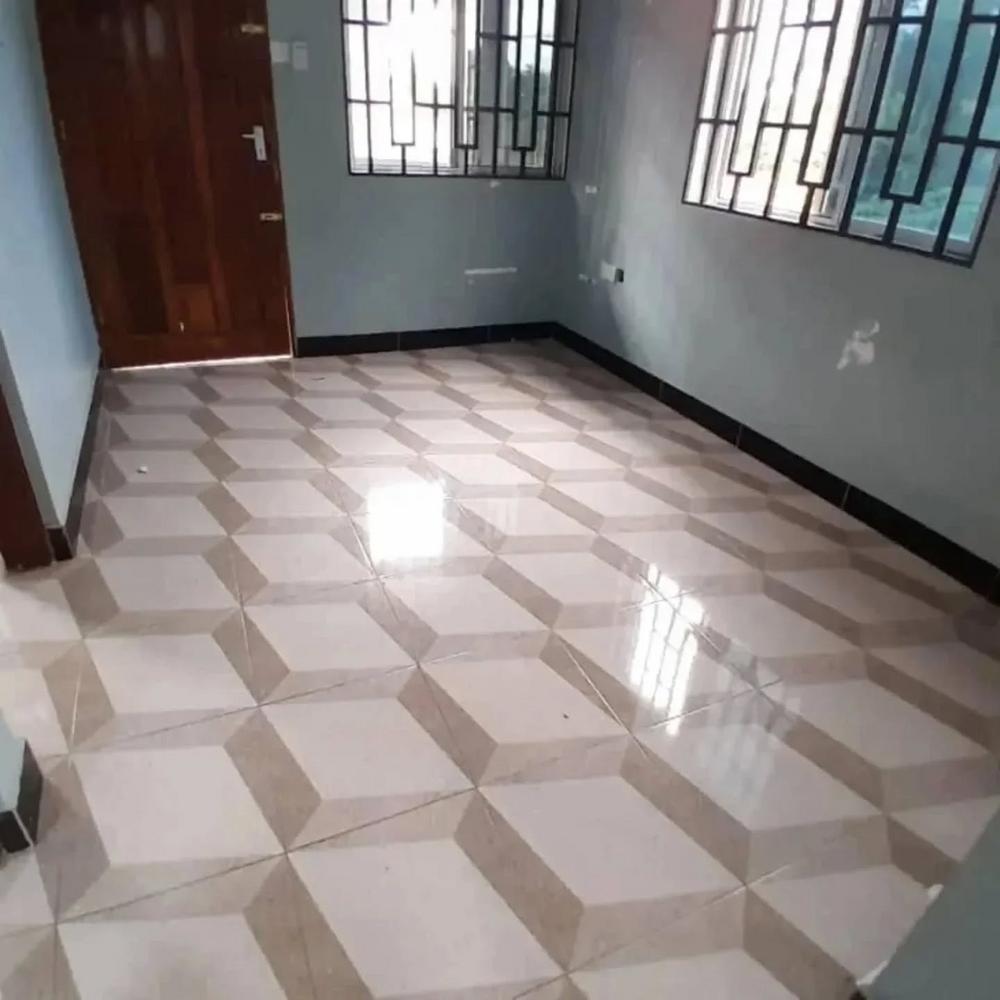 media -4