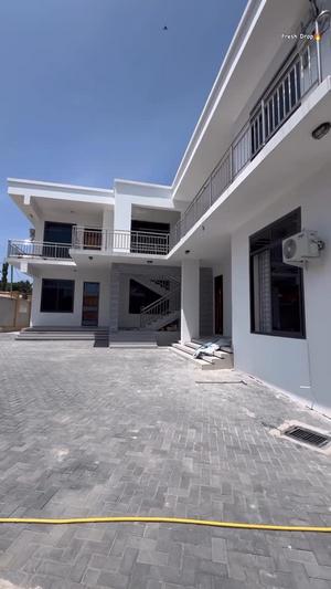 2 Bedrooms House for Rent in Ubungo Riverside, Dar Es Salaam
