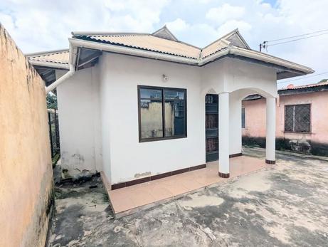 3 Bedrooms House for Rent in Mbezi Kwa Msuguli, Dar Es Salaam