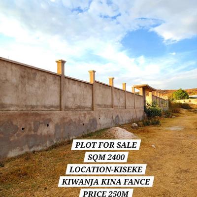Kiwanja kinauzwa Kiseke, Mwanza (2400 sqm) Kiwanja kinauzwa Kiseke, Mwanza (2400 sqm)