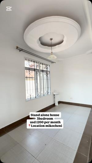 3 Bedrooms House for Rent in Mikocheni, Dar Es Salaam
