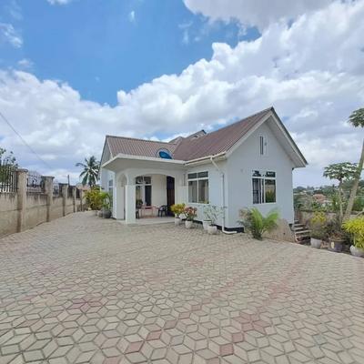 Nyumba ya vyumba vitatu inauzwa Kimara Temboni, Dar Es Salaam (600 sqm)
