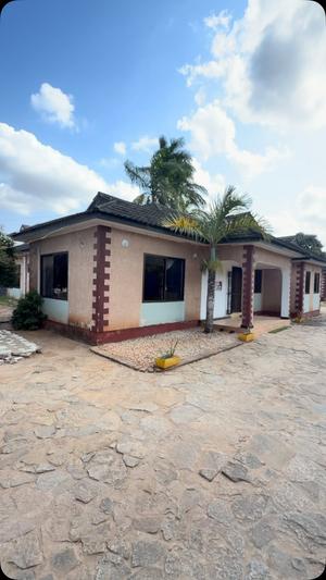 Apartment for Sale in Mbezi Beach Africana, Dar Es Salaam (1400 sqm) Apartment for Sale in Mbezi Beach Africana, Dar Es Salaam (1400 sqm)