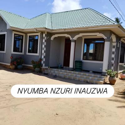 Apartment inauzwa Mbezi Beach, Dar Es Salaam (1000 sqm) Apartment inauzwa Mbezi Beach, Dar Es Salaam (1000 sqm)