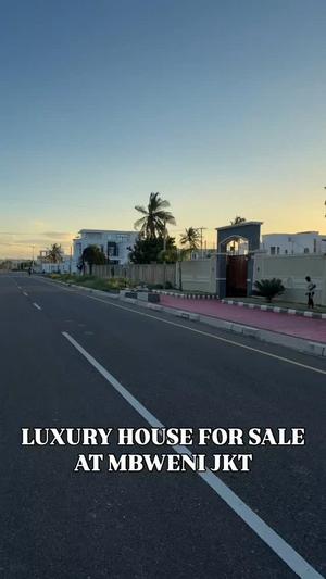 5 Bedrooms House for Sale in Mbweni Jkt, Dar Es Salaam (1300 sqm) 5 Bedrooms House for Sale in Mbweni Jkt, Dar Es Salaam (1300 sqm)