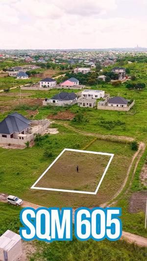 Kiwanja kinauzwa Bunju B, Dar Es Salaam (605 sqm) Kiwanja kinauzwa Bunju B, Dar Es Salaam (605 sqm)
