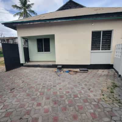 4 Bedrooms House for Rent in Kimara Stop Over, Dar Es Salaam