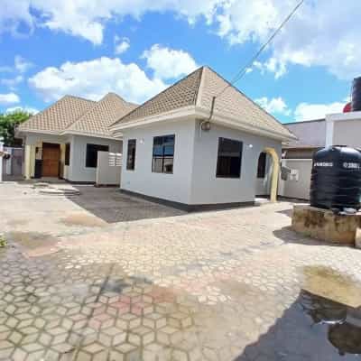 Apartment ya vyumba viwili inapangishwa Tabata Segerea Viwanja Vya Back, Dar Es Salaam