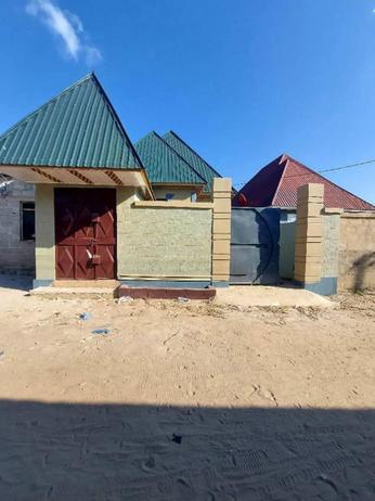 3 Bedrooms House for sale in Mbagala Chamazi, Dar Es Salaam 3 Bedrooms House for sale in Mbagala Chamazi, Dar Es Salaam