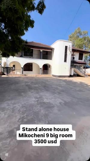 Nyumba ya vyumba 9 inapangishwa Mikocheni, Dar Es Salaam Nyumba ya vyumba 9 inapangishwa Mikocheni, Dar Es Salaam