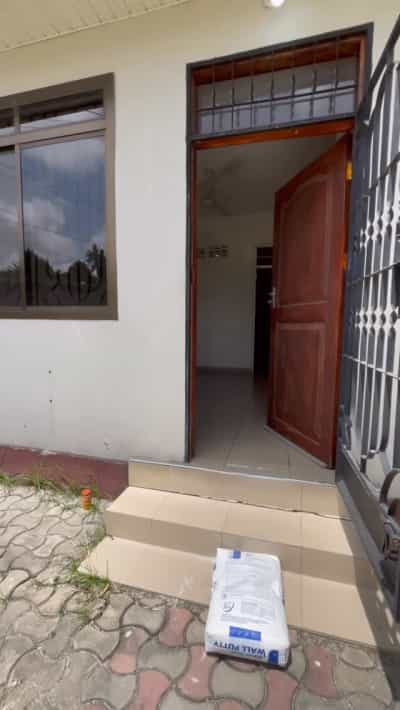 Nyumba inapangishwa Survey, Dar Es Salaam