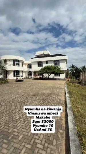 10 Bedrooms House for Sale in Mbezi Makabe, Dar Es Salaam (32000 sqm)