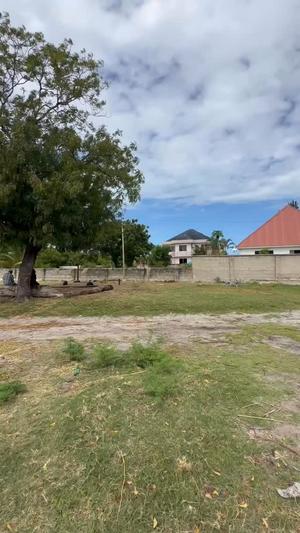 Kiwanja kinauzwa Mbweni Malindi, Dar Es Salaam (2200 sqm)