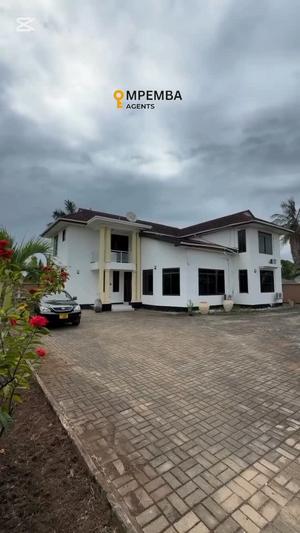 Nyumba ya vyumba vitano inapangishwa Mbezi Beach, Dar Es Salaam Nyumba ya vyumba vitano inapangishwa Mbezi Beach, Dar Es Salaam