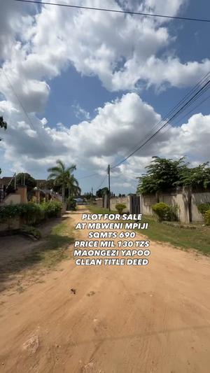 Kiwanja kinauzwa Mbweni Mpiji, Dar Es Salaam sqm 690