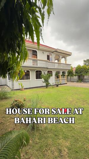 5 Bedrooms House for Sale in Bahari Beach, Dar Es Salaam (850 sqm)