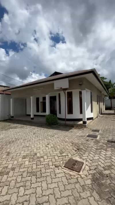 3 Bedrooms Furnished House for Rent in Sinza Mori, Dar Es Salaam