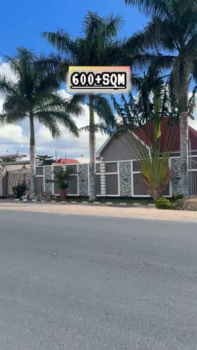 Kiwanja (Residential/Commercial) kinauzwa Ilazo, Dodoma (600 sqm)
