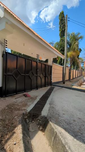 Nyumba ya vyumba vinne inapangishwa Changanyikeni, Dar Es Salaam