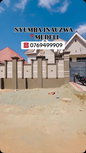 3 Bedrooms House for Sale in Medeli, Dodoma (400 sqm) 3 Bedrooms House for Sale in Medeli, Dodoma (400 sqm)