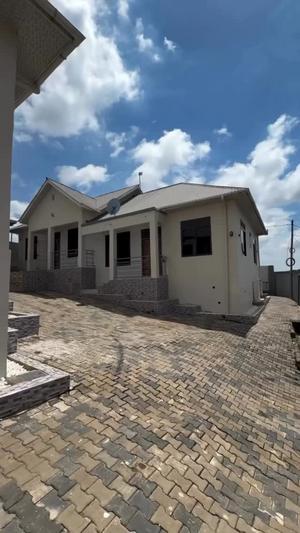 Apartment ya vyumba viwili inapangishwa Salasala Pori, Dar Es Salaam