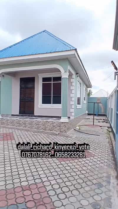 Nyumba ya vyumba vitatu inapangishwa Tabata Kinyerezi Zabika, Dar Es Salaam Nyumba ya vyumba vitatu inapangishwa Tabata Kinyerezi Zabika, Dar Es Salaam