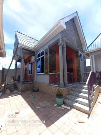 3 Bedrooms House for Rent in Buswelu, Mwanza