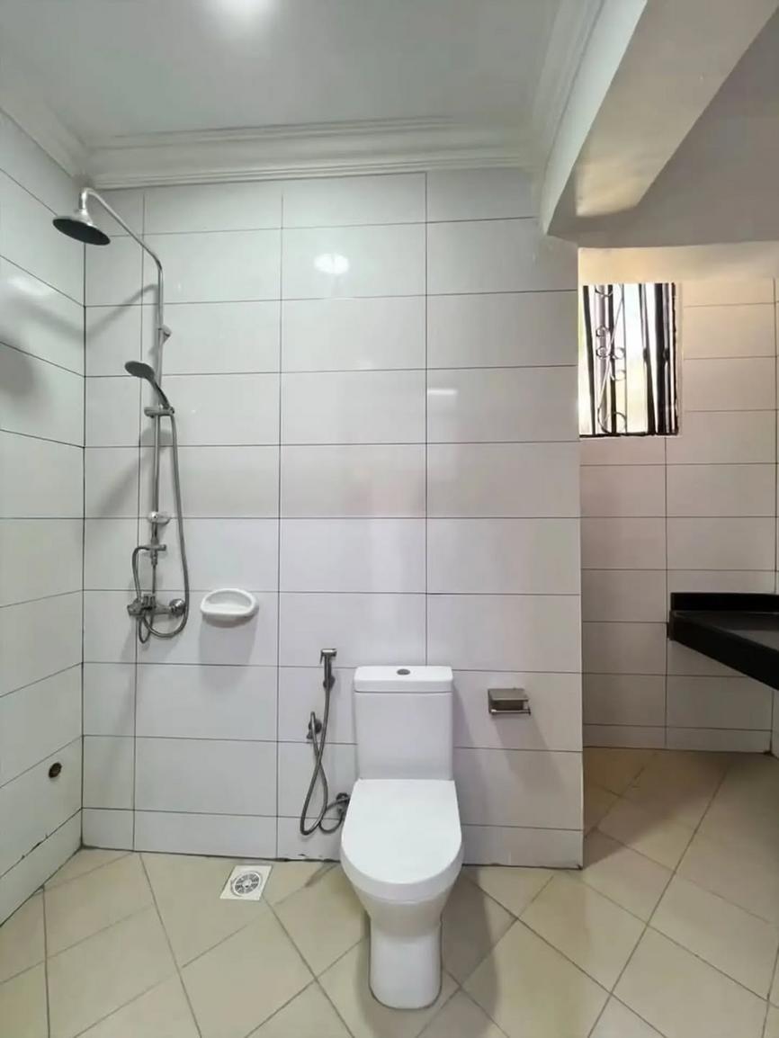 media -8 media -8