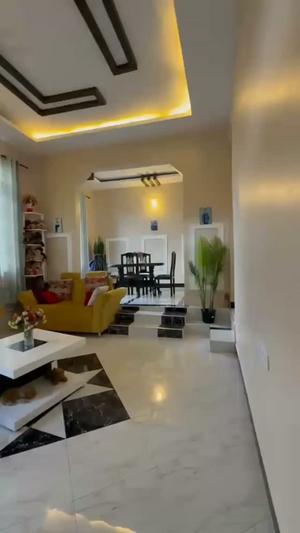 Nyumba ya vyumba vitatu inauzwa Kiluvya, Pwani (400 sqm) Nyumba ya vyumba vitatu inauzwa Kiluvya, Pwani (400 sqm)