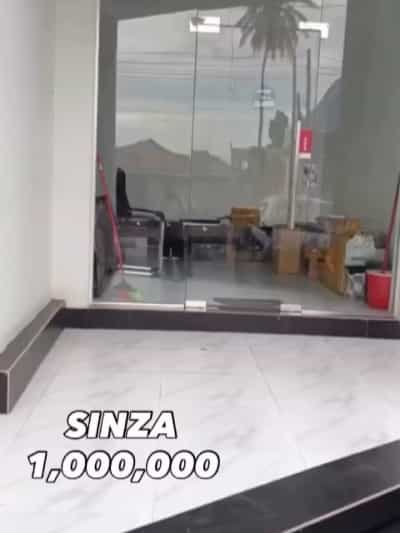 Duka linapangishwa Sinza, Dar Es Salaam