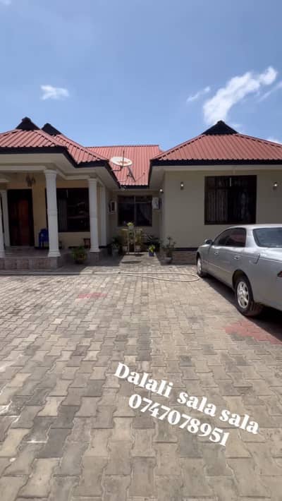 4 Bedrooms House for Rent in Bweni, Tanga 4 Bedrooms House for Rent in Bweni, Tanga